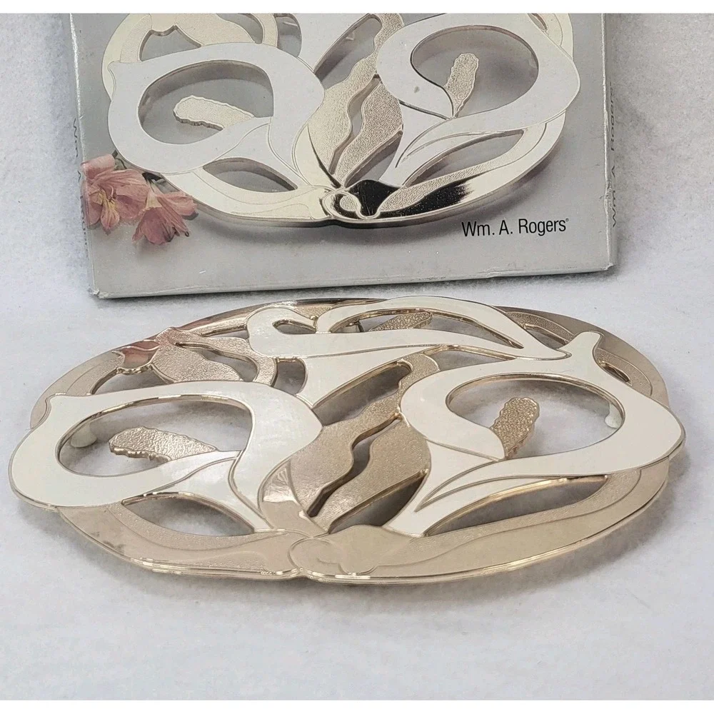 Wm A Rogers Calla Lily Trivet Metal Hot Plate Oneida‎ Japan Floral Decor